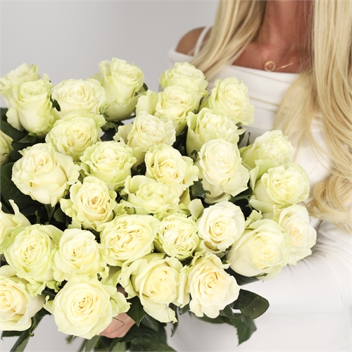 Букет из 35 роз Эквадор 60 см 2441 - фото 14697