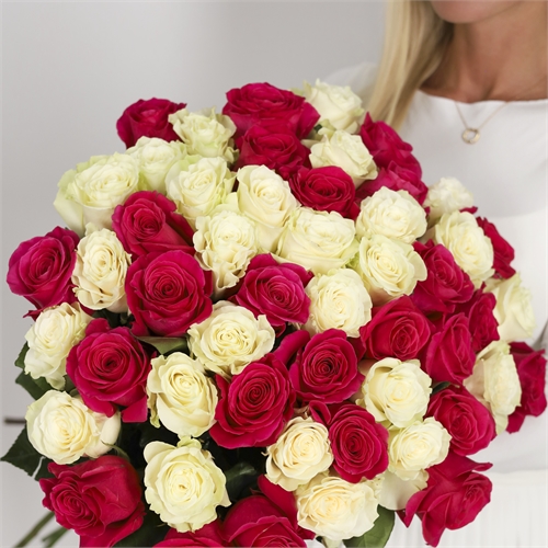 Букет из 51 розы Эквадор Микс 60 см 3959 - фото 14747