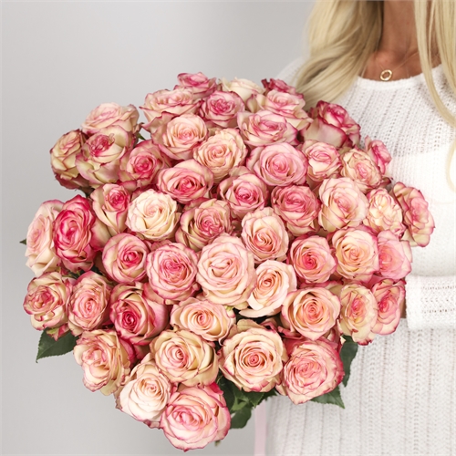 Букет из 51 розы Эквадор 50 см 2980 - фото 14772