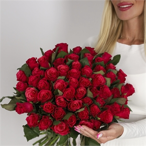 Букет из 51 розы Кения 50 см 3930