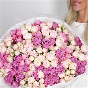 Букет из 35 кустовых пионовидных роз 5404