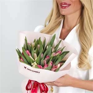 Букет из 35 тюльпанов (Пулитцер) 5555