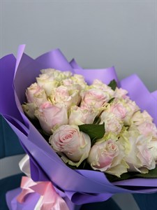 Роза нежно-розовая  40 см (Кения)