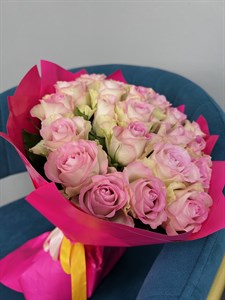 Роза розовая  40 см (Кения)
